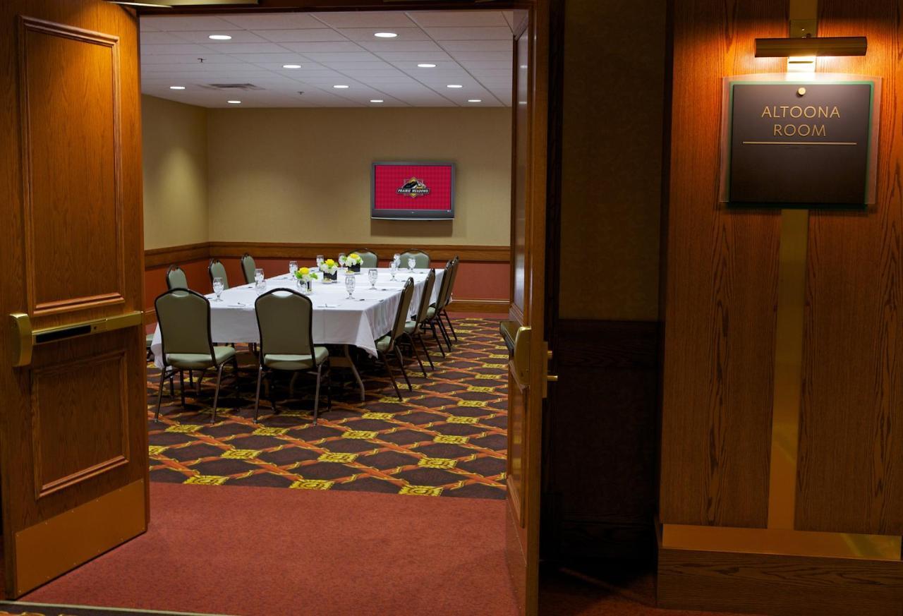 Prairie Meadows Casino Racetrack And Hotel Altoona Exteriör bild